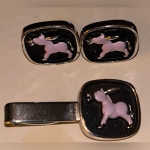 Vintage Hickok Silver Tone Pink Donkeys Cufflinks & Tie Bar Set